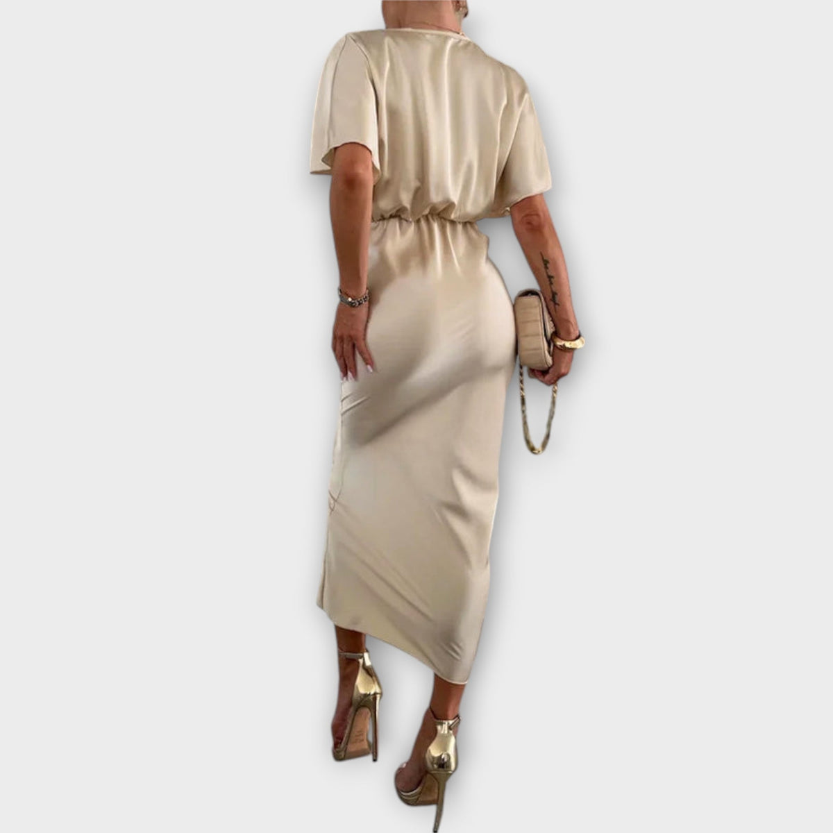 Sable - Robe Longue en Satin Noire à Détail Noué