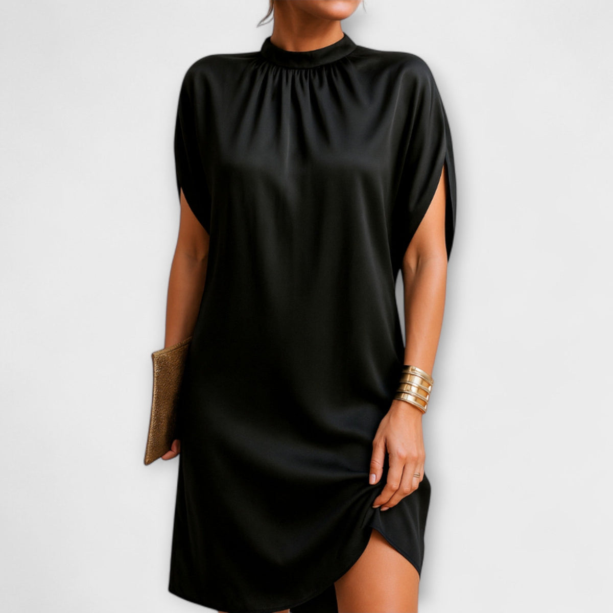 Trudy - Robe Élégante Noire à Col Montant