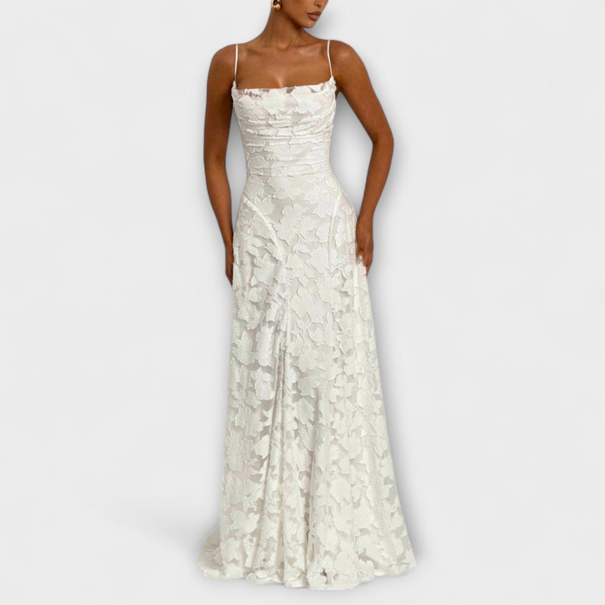 Kairi - Robe Longue Blanche en Dentelle Fleurie