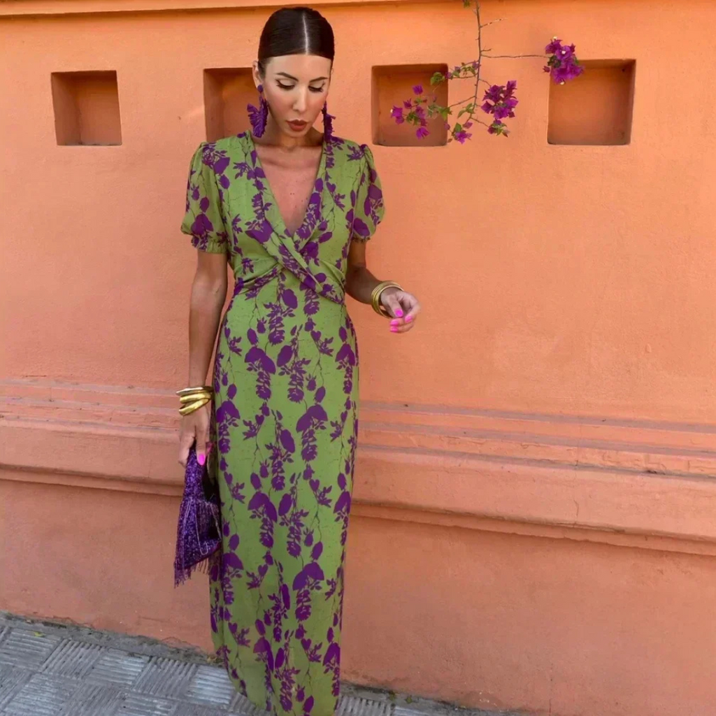Zoé - Robe Longue Verte à Motif Floral Violet