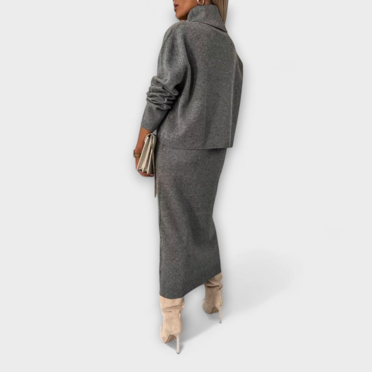 Solange - Robe Grise avec Col Roulé Assorti