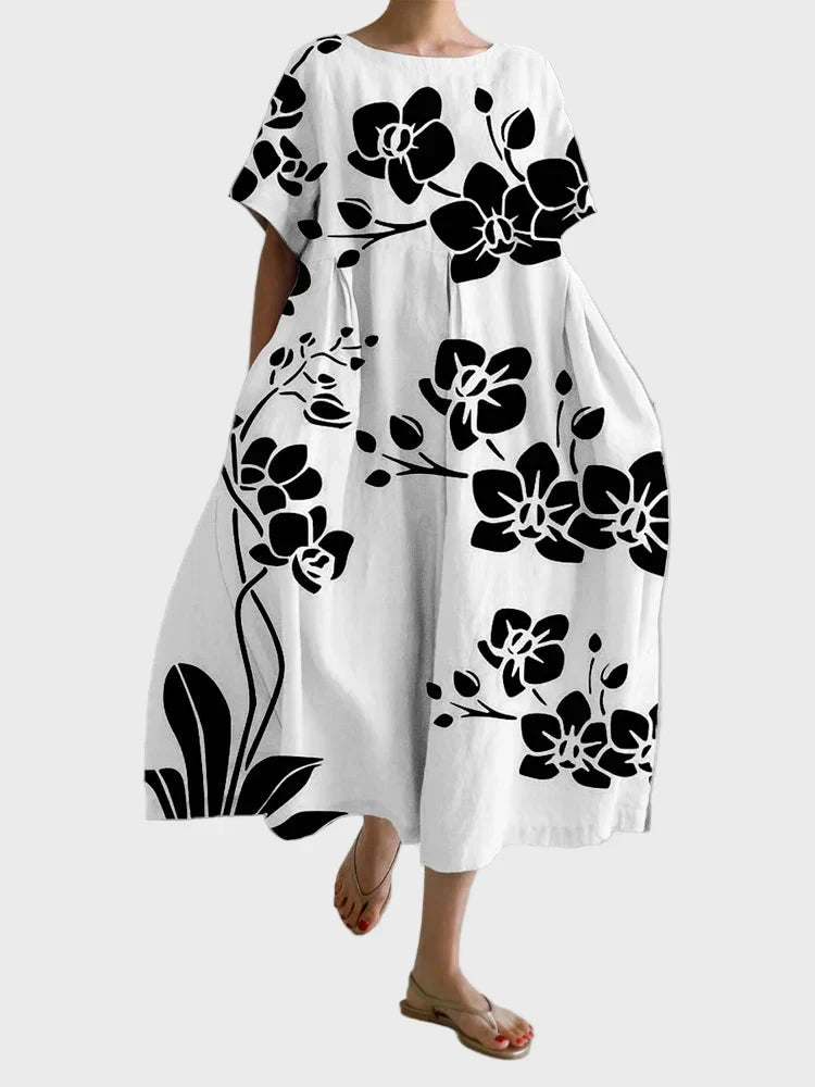 Robe Blanche à Fleurs Noires