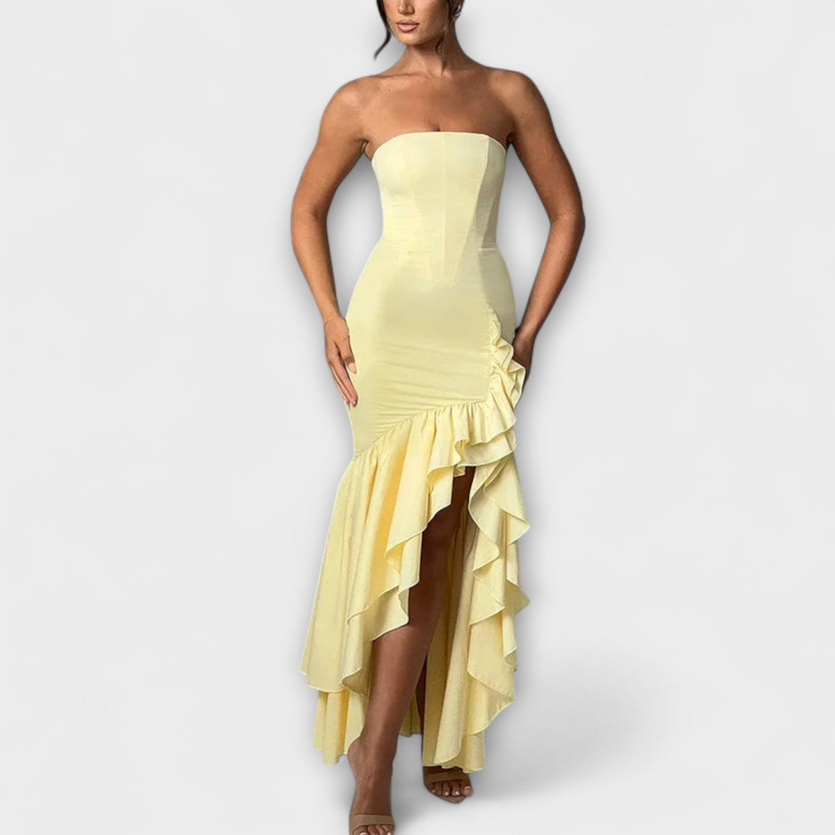 Zuri - Robe Longue Rose Épaules Dénudées à Volants