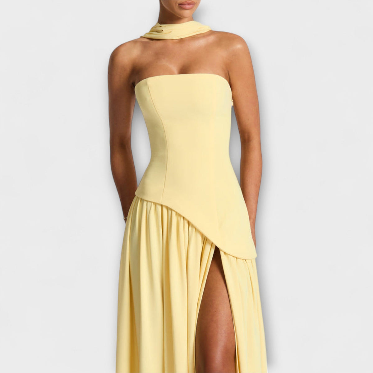 Tessa - Robe Longue Jaune à Fente
