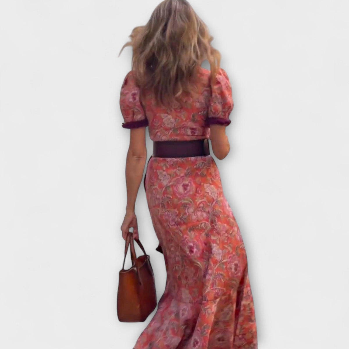 Robe Longue Élégante Rose à Manches Courtes