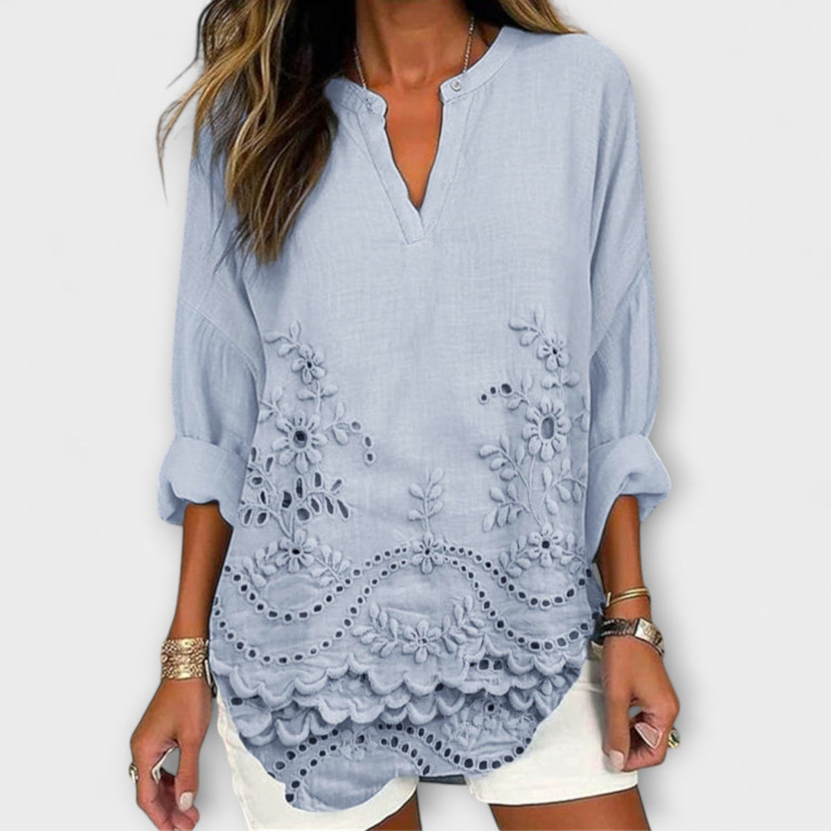 Aria - Top Léger Bleu Clair à Motif Ajouré