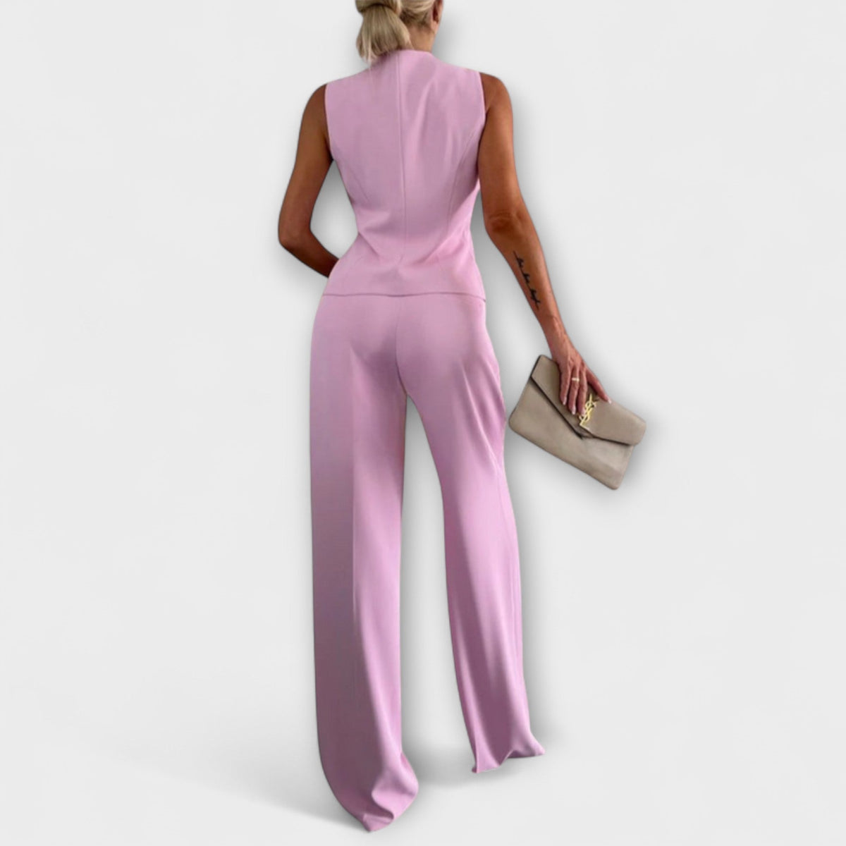 Wilhelmina - Ensemble Crème avec Gilet et Pantalon