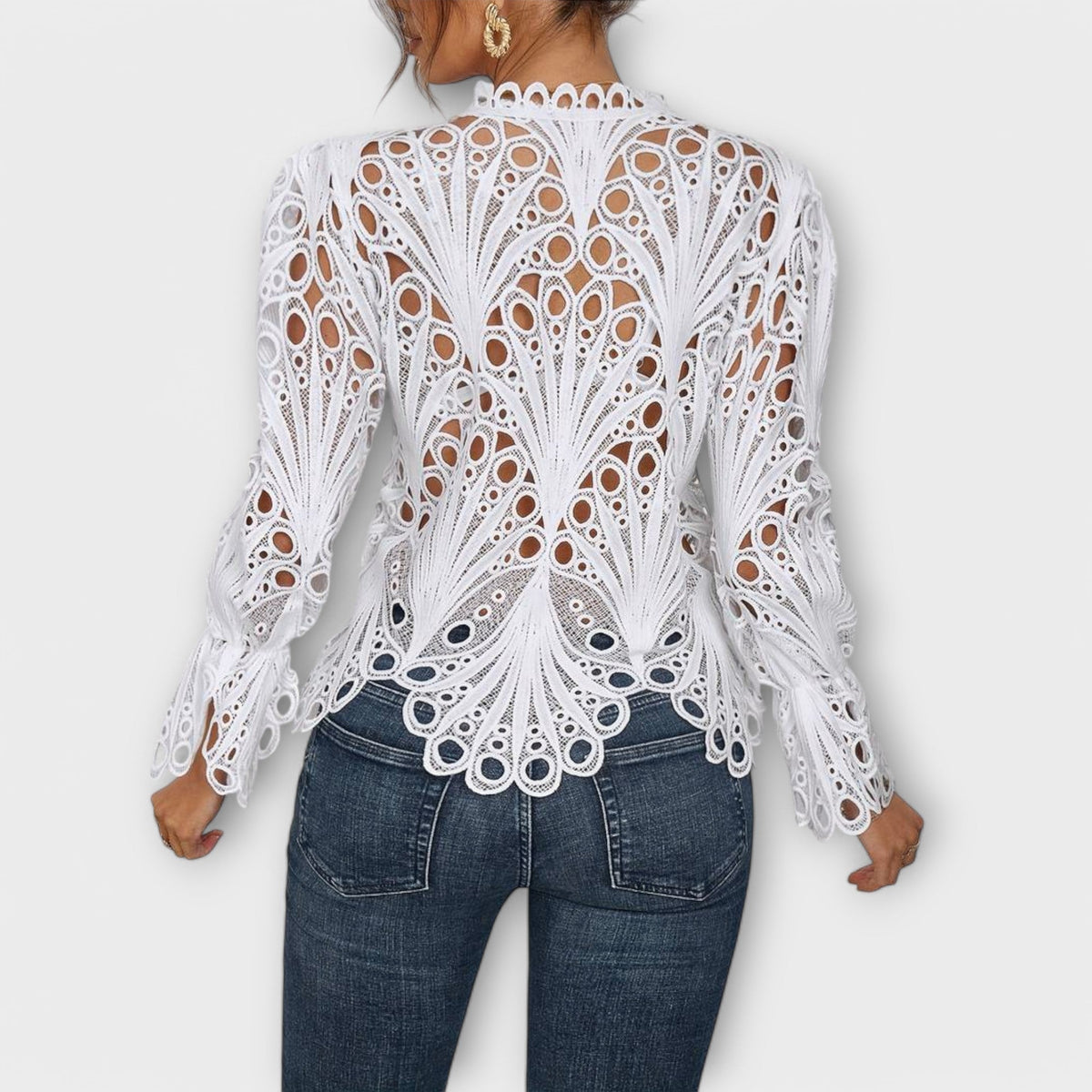 Savannah - Chemisier Asymétrique Blanc en Dentelle