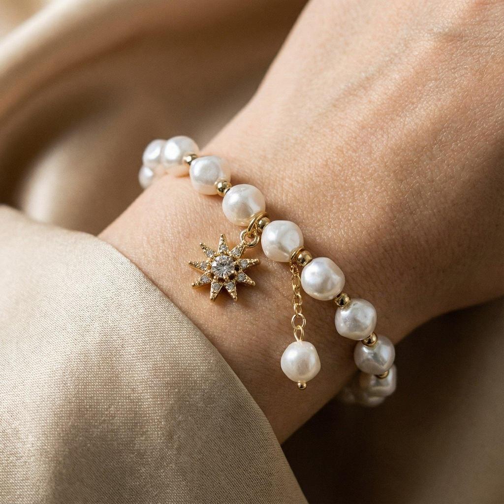 Armband mit Medaillon, Gänseblümchen und Sonnenblume in Weißgold