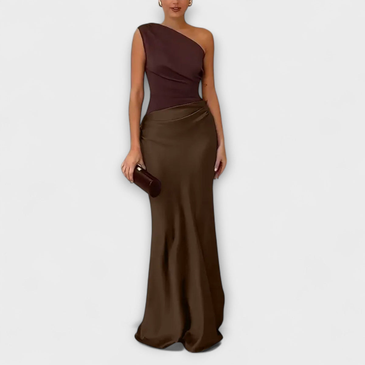 Robe Longue Plissée Élégante Marron Une Épaule