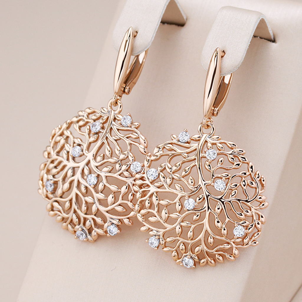 Boucles d’oreilles élégantes à tiges rondes et zircons