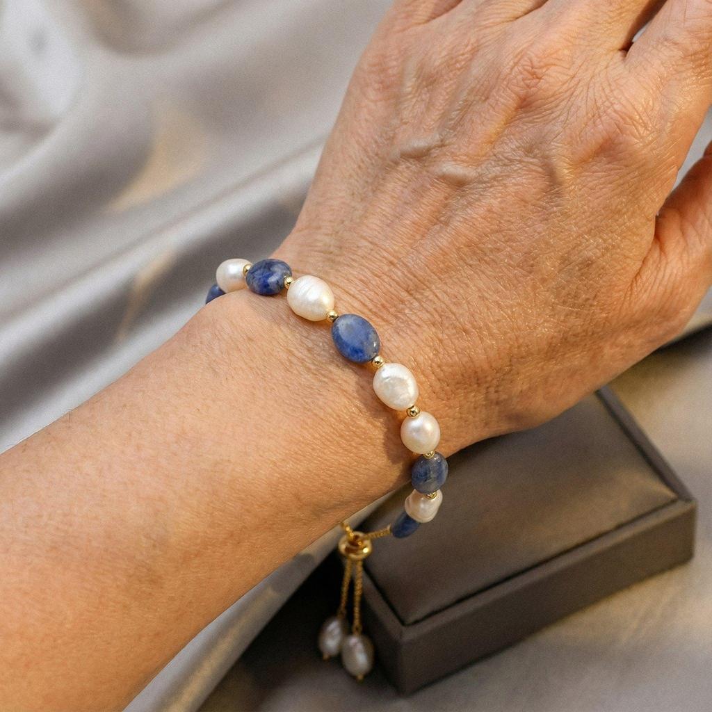 Elegantes Armband mit Ozean-Margeriten