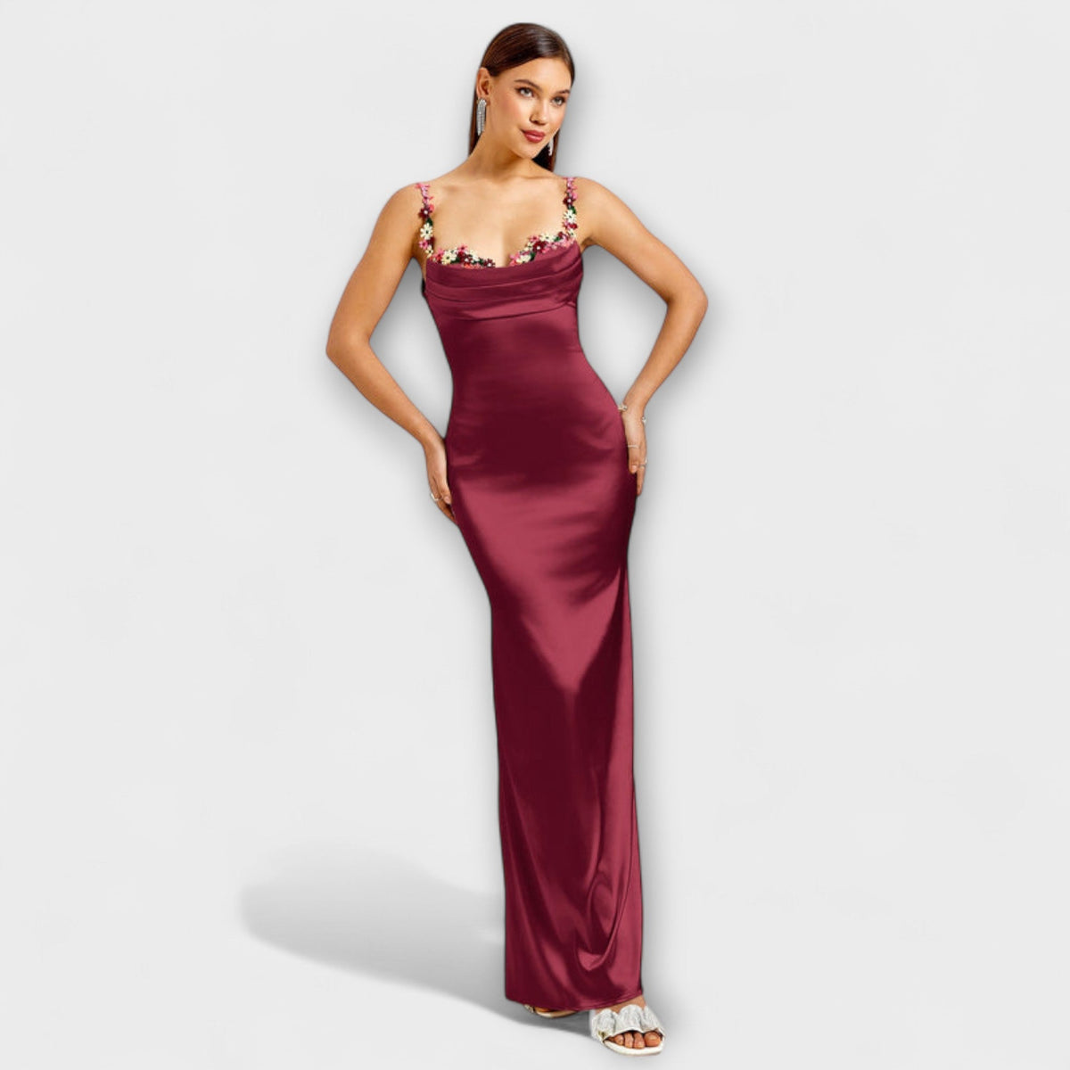 Eira - Robe en Satin Crème à Lacets Dos