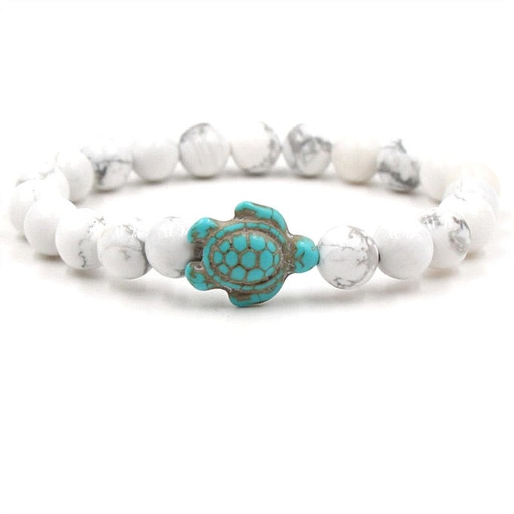 Armbänder mit Natursteinen in Schildkrötenform