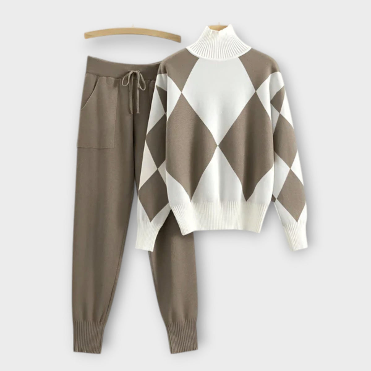 Laura - Ensemble Kaki avec Pull à Losanges