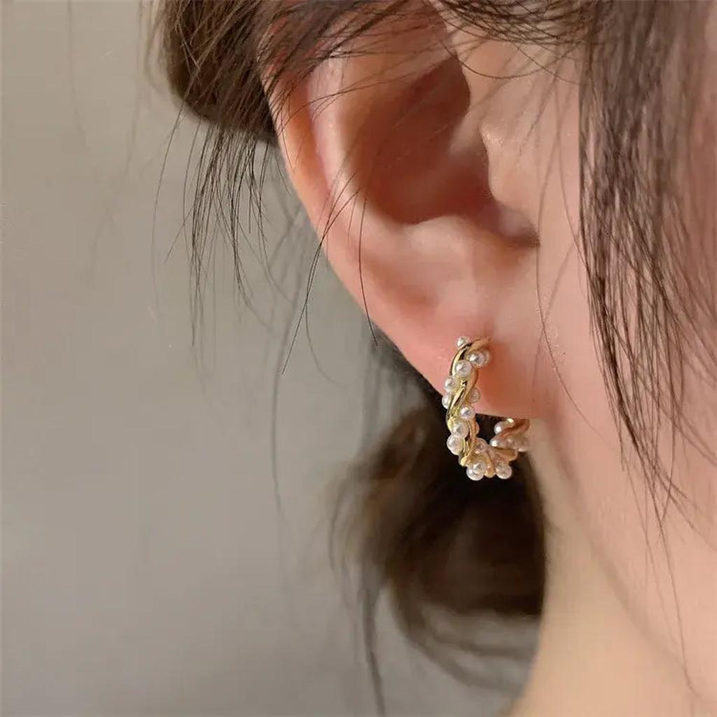 Boucles d’oreilles pendantes à perle ronde
