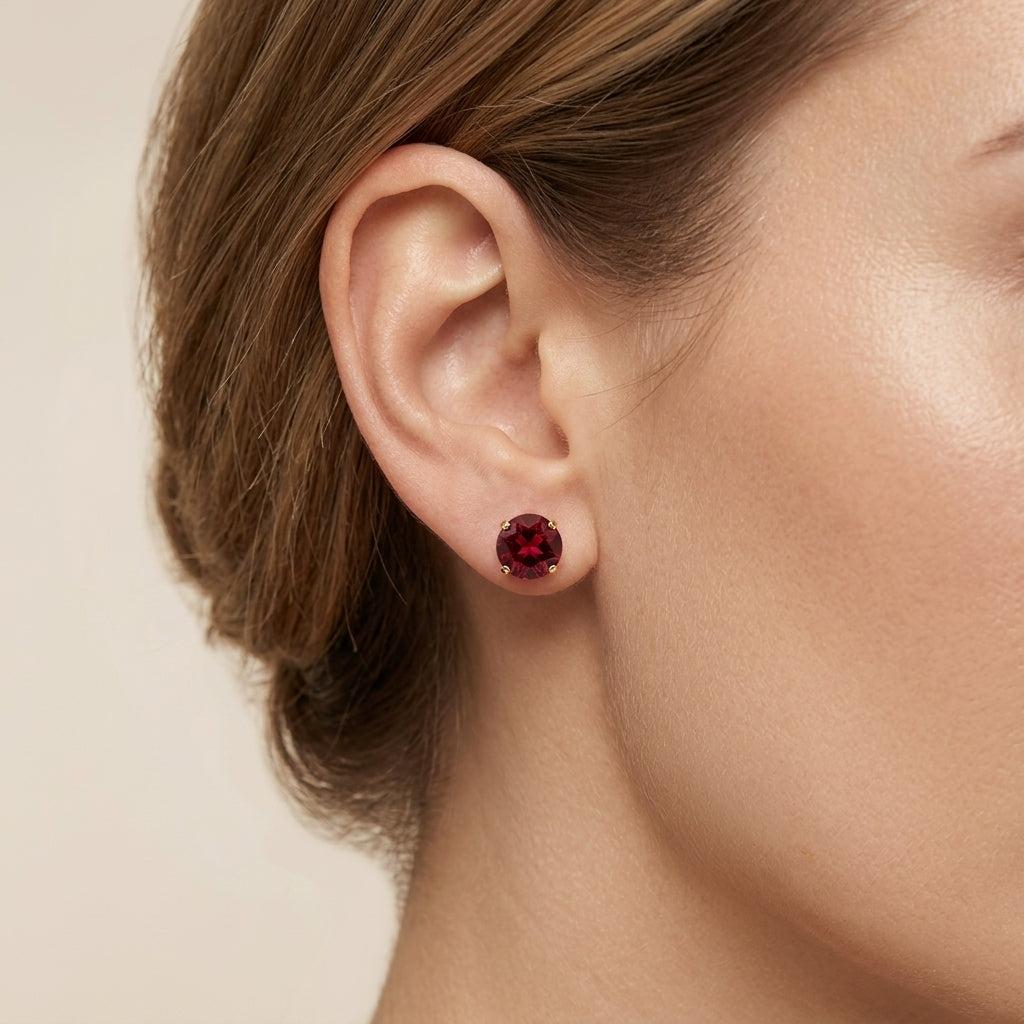 Boucles d’oreilles rondes à rubis, dorées