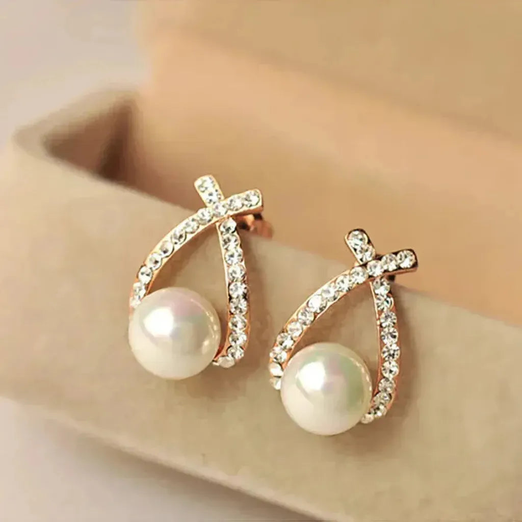Boucles d’oreilles à perles et cristaux entrelacés