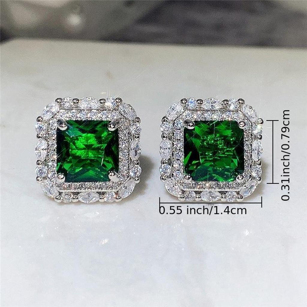Boucles d’oreilles à émeraude et cristaux
