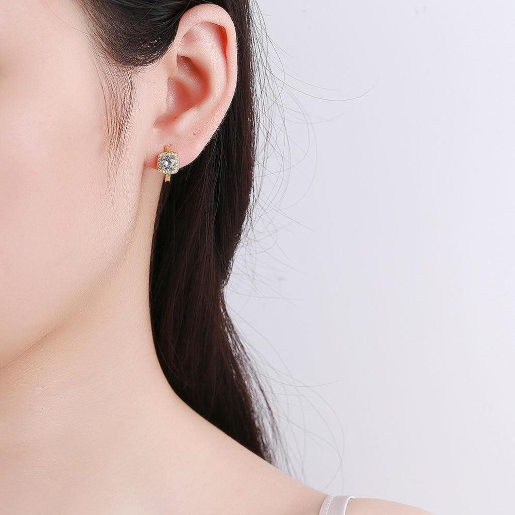 Boucles d’oreilles « Élégance carrée »