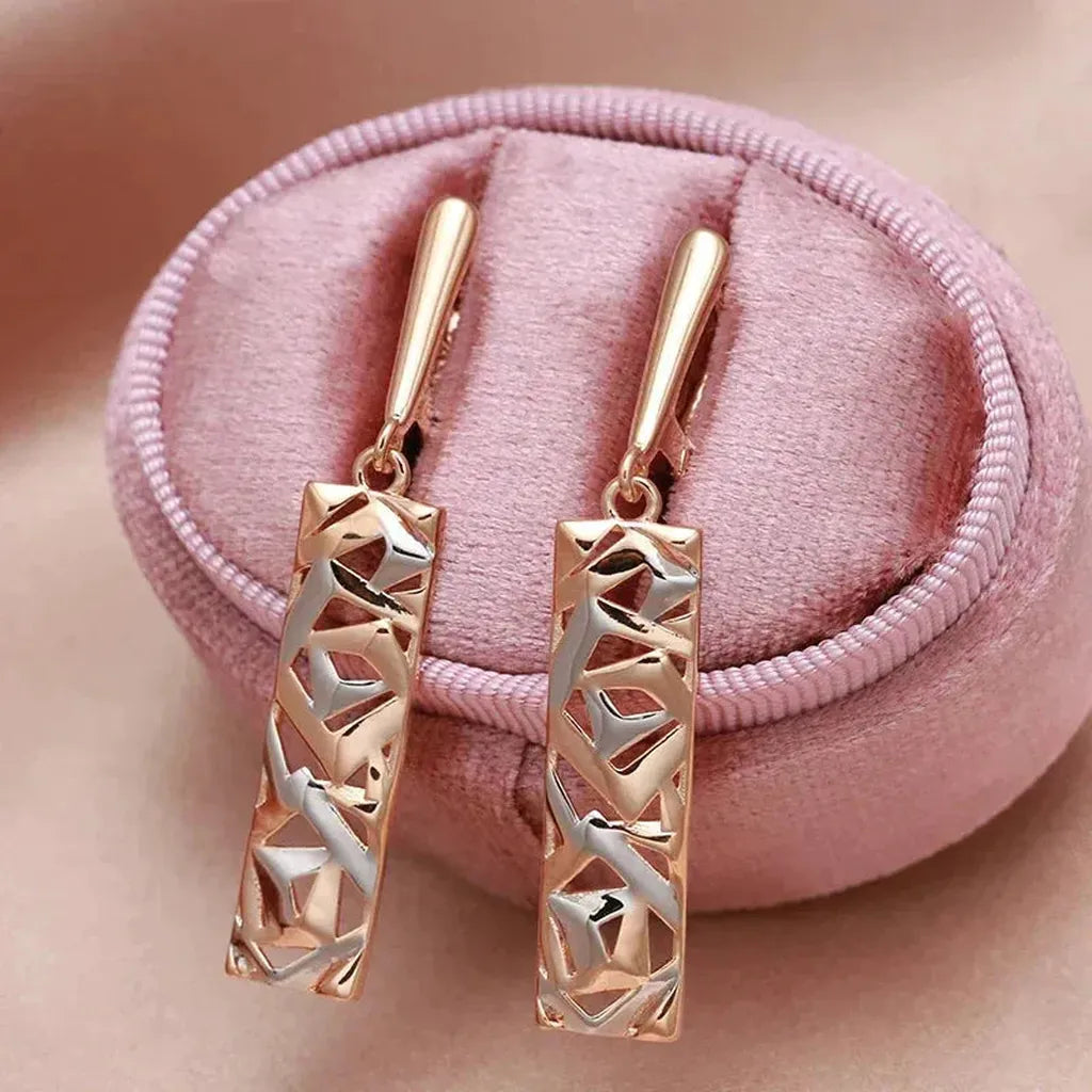 Boucles d’oreilles rectangulaires pendantes | Doré