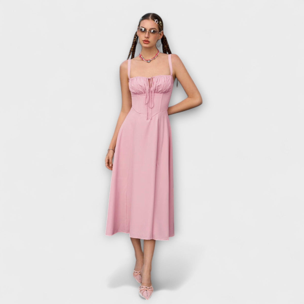 Hope - Robe Crème à Volants et Fente