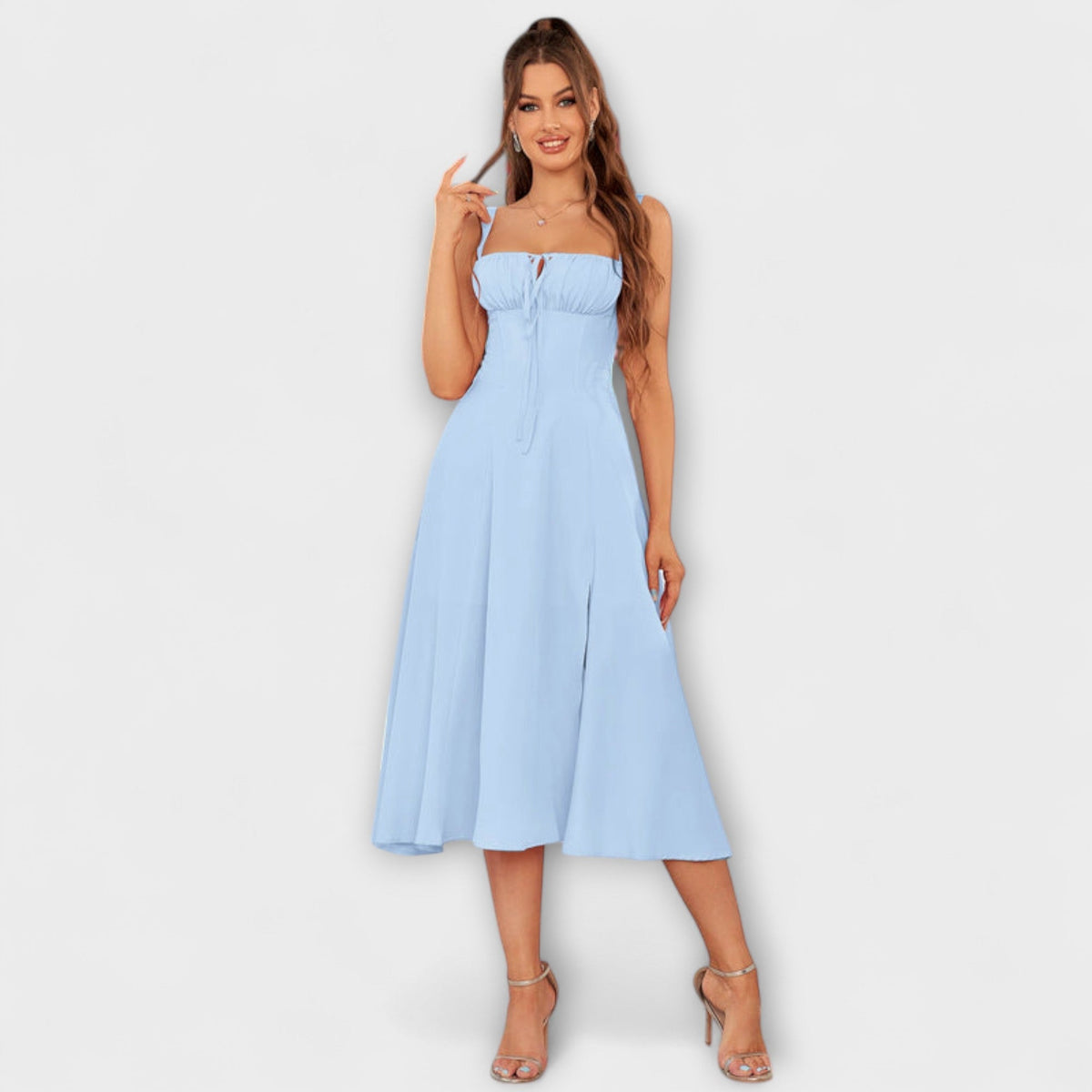 Hope - Robe Crème à Volants et Fente