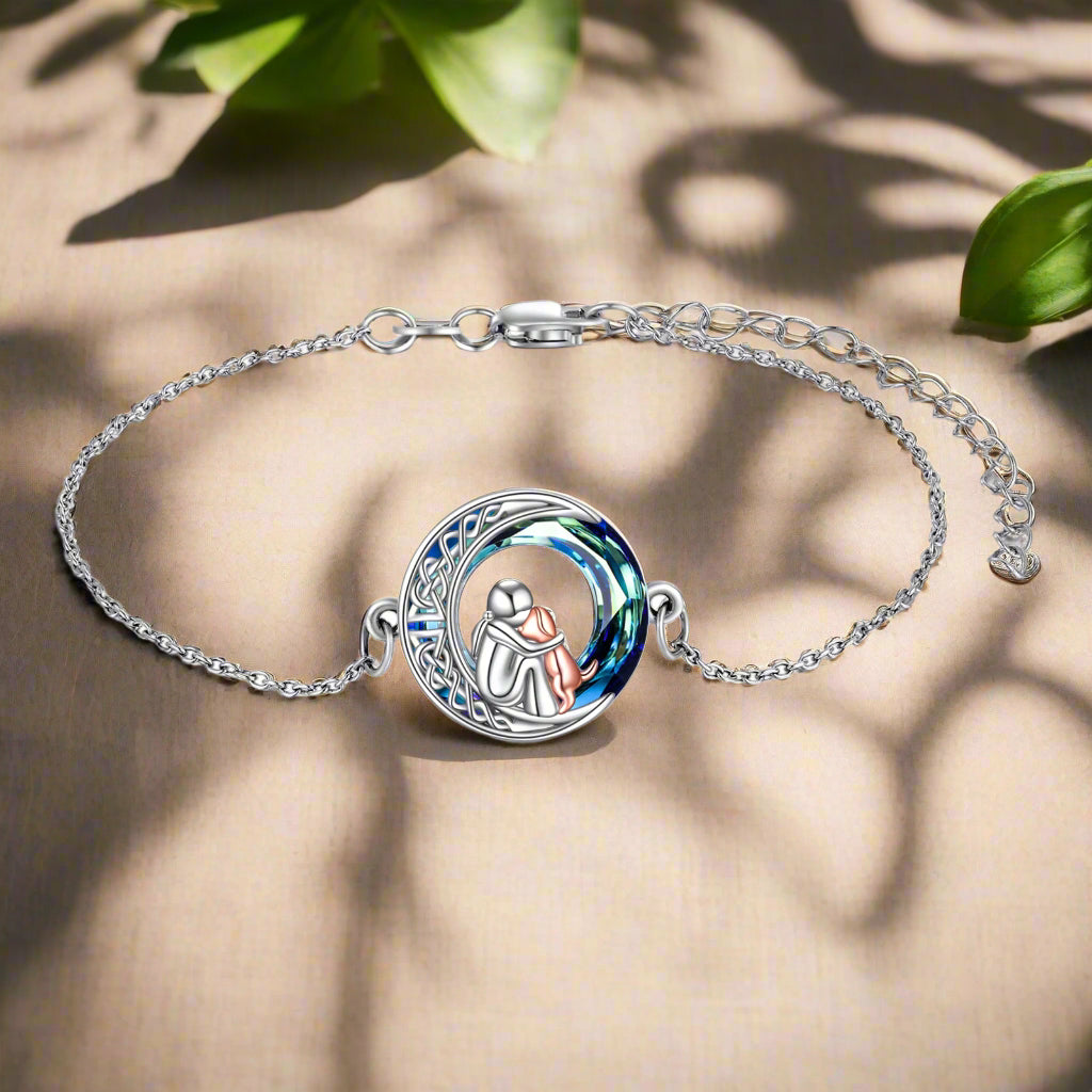 Verstellbares Armband mit Hundeanhänger in Weißgold