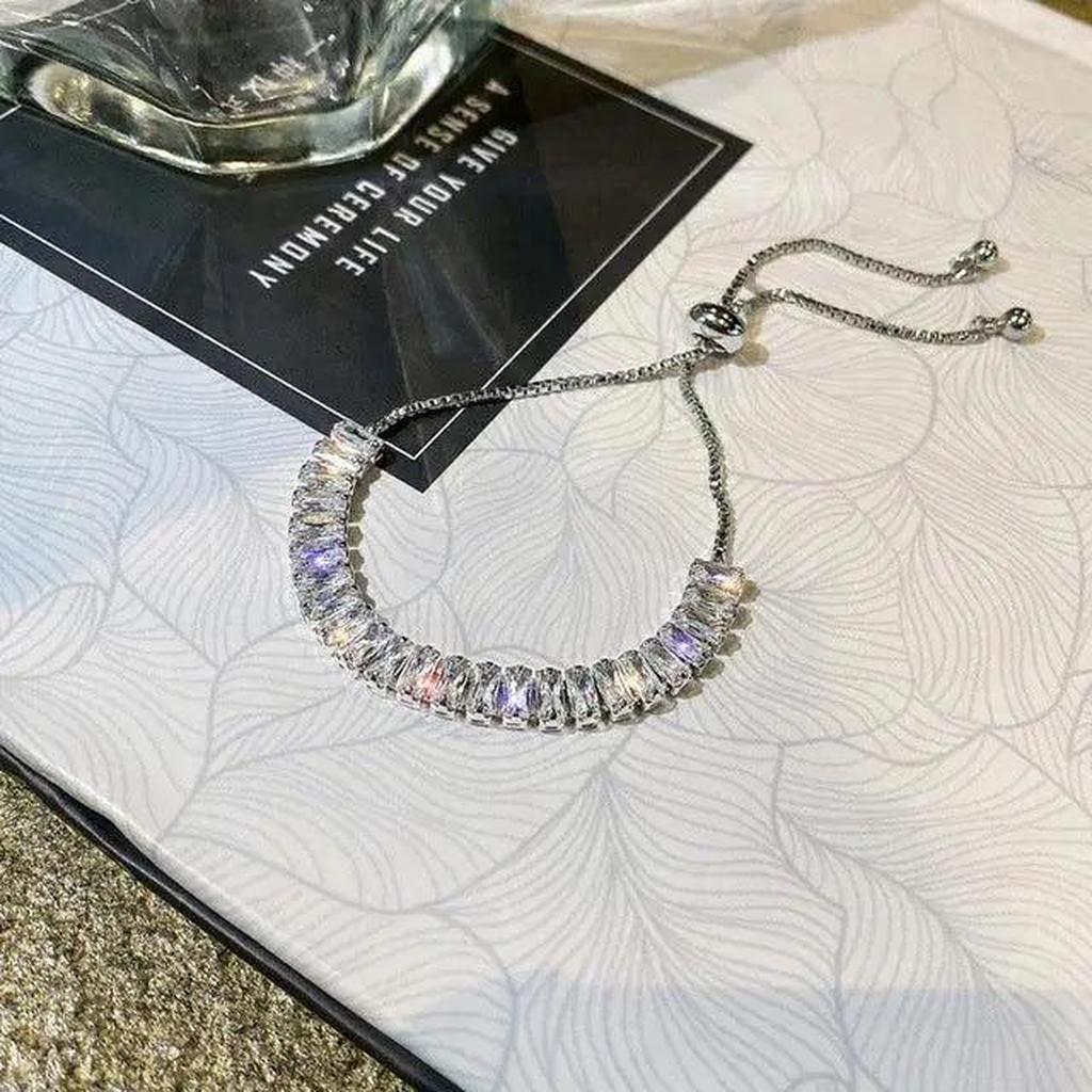 Verstellbares Armband mit Zirkonia