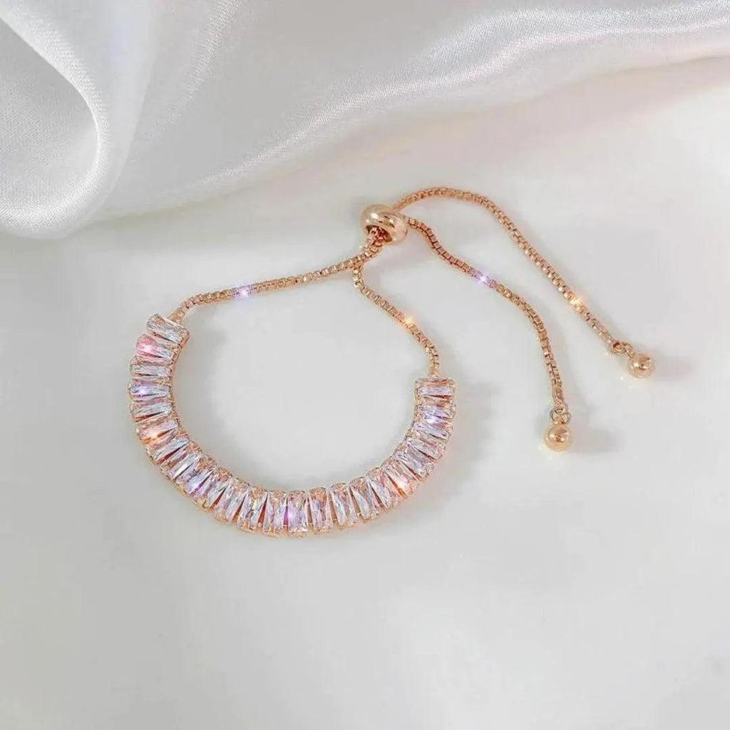 Verstellbares Armband mit Zirkonia