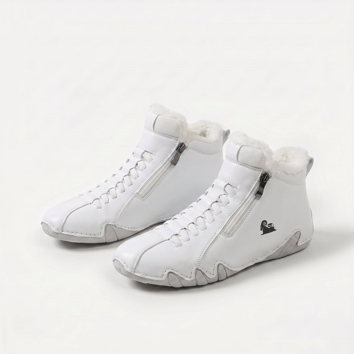 Liv - Chaussure de randonnée basse et légère à doublure polaire chaude