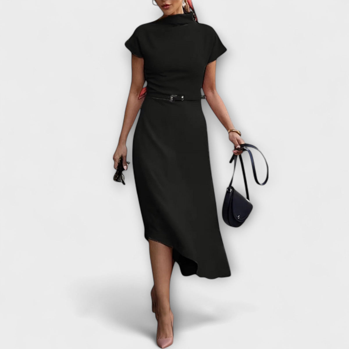 Amelia - Robe Urbaine Asymétrique Blanche