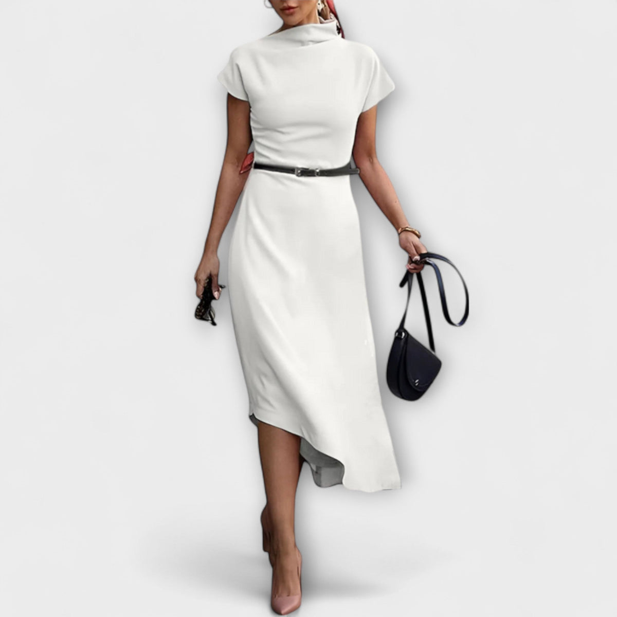 Amelia - Robe Urbaine Asymétrique Blanche