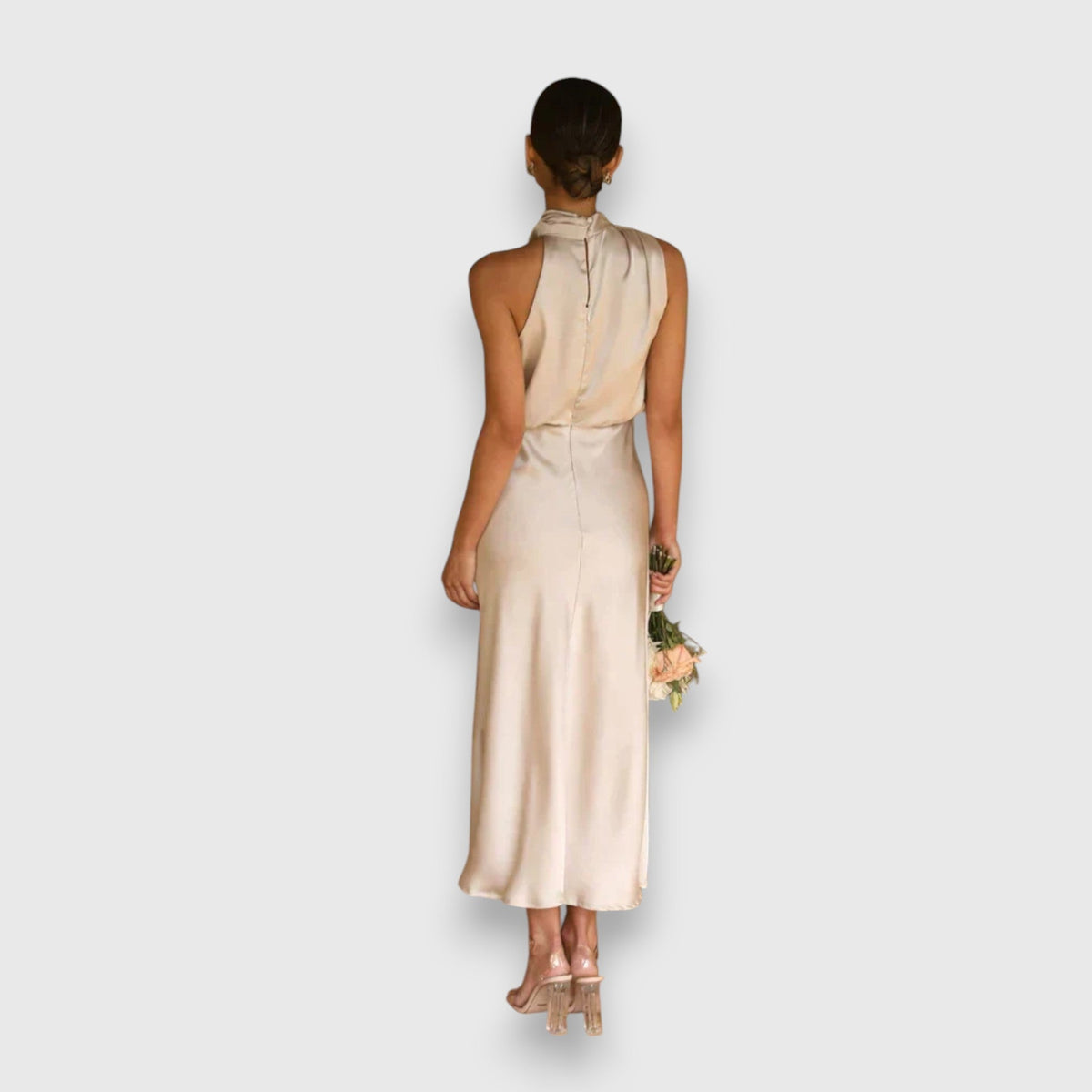 Zenaida - Robe en Satin Crème à Col Licou