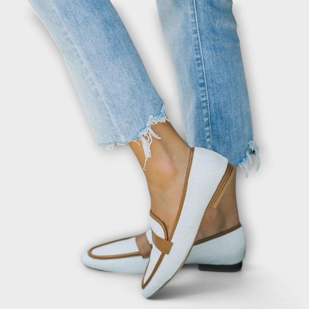 Elfriede - Chaussures à Boucle Rétro Bleu Clair