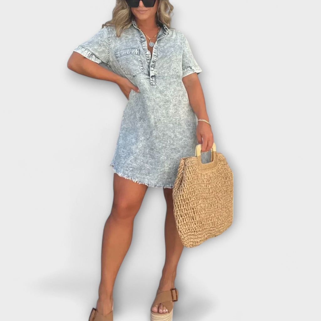 Vera - Robe Chemise en Denim Bleu Clair à Dentelle