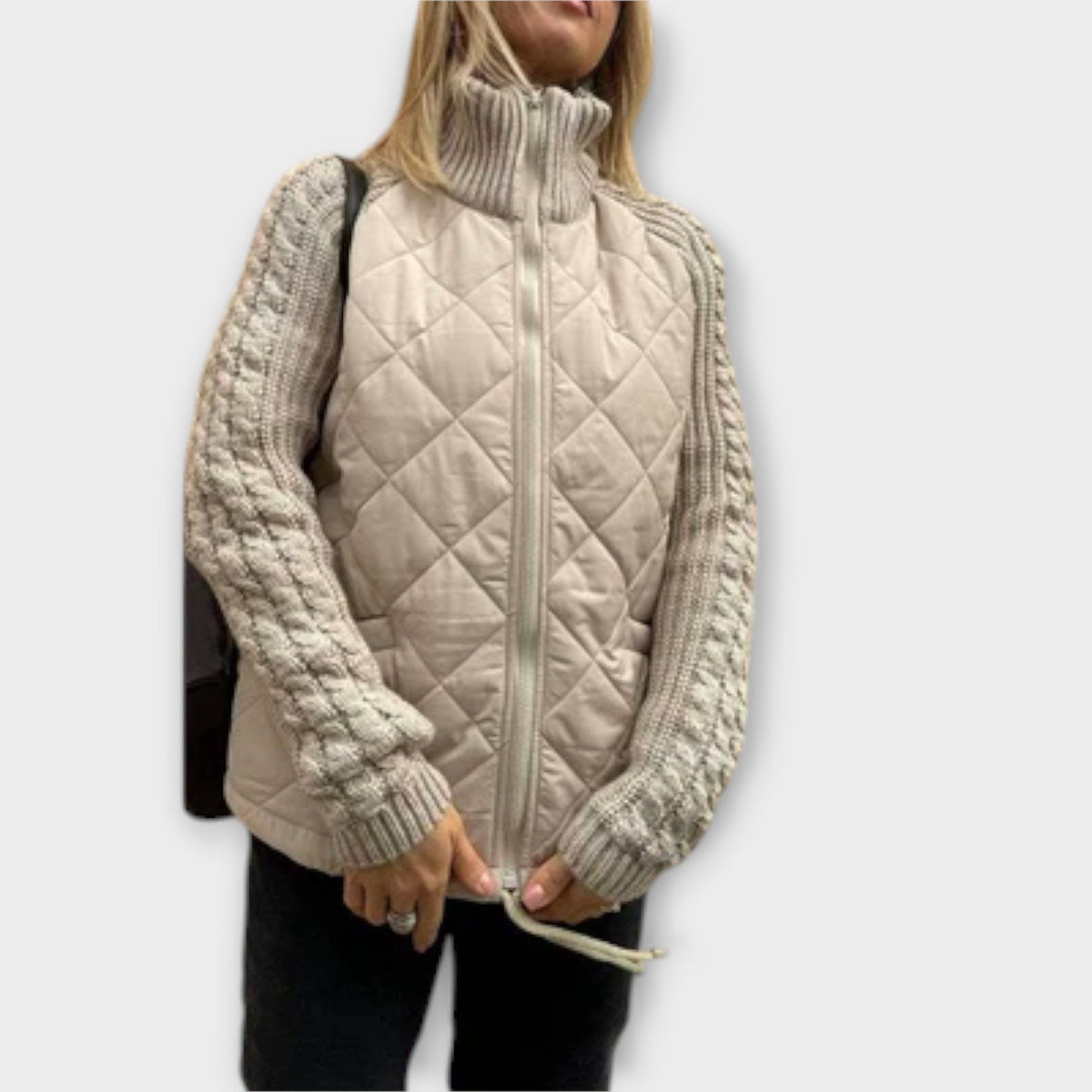 Valerie - Veste Beige à Col Montant, Mix Matelassé et Tricot