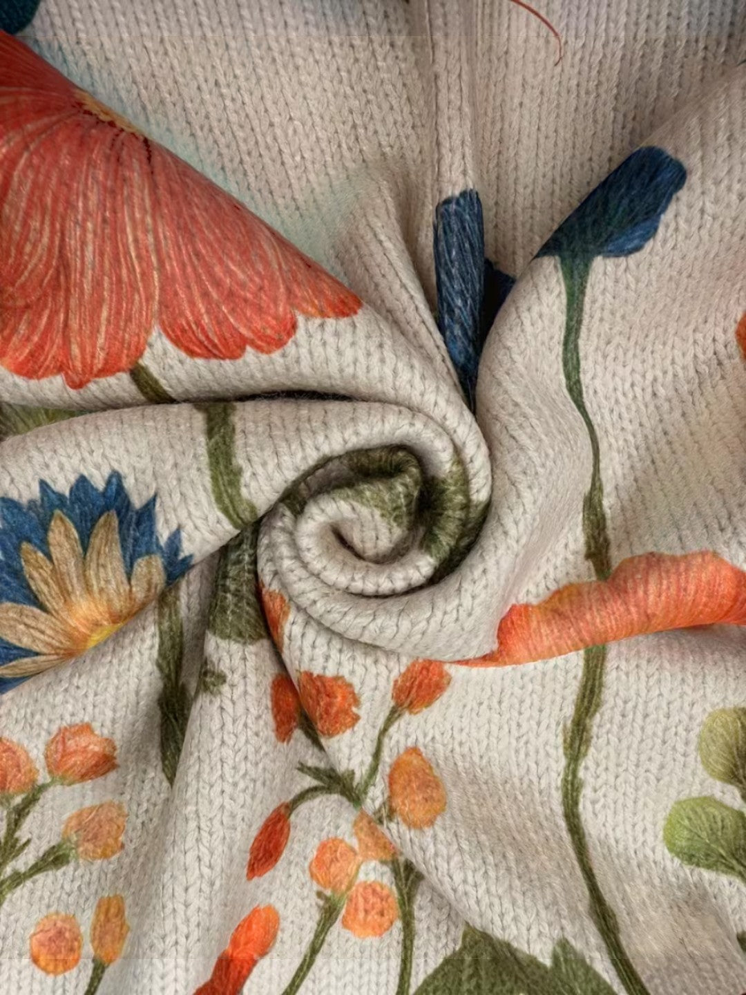 Vanesa | Cardigan en maille à imprimé de fleurs sauvages