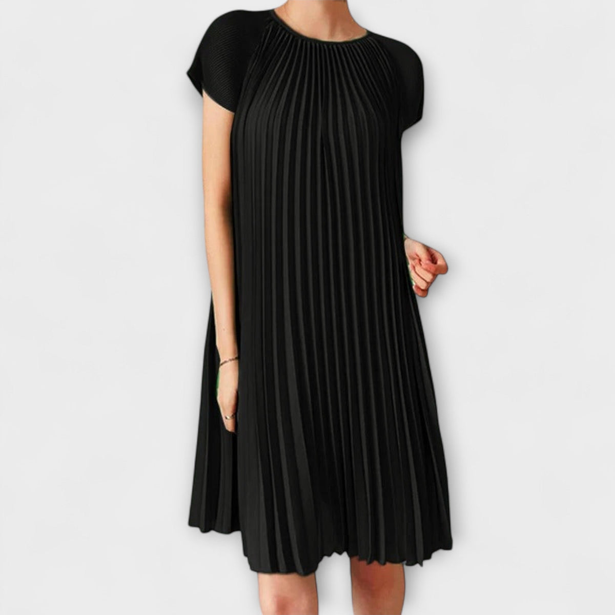 Robe Plissée Élégante Noire